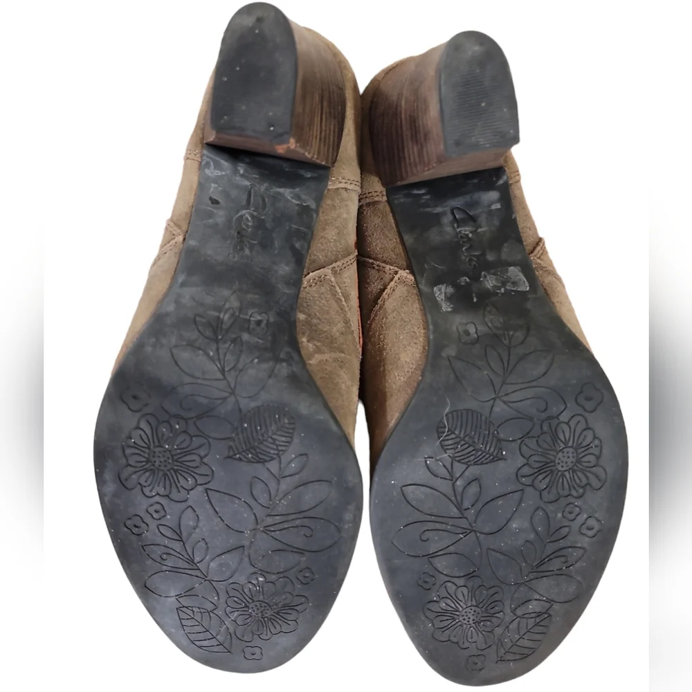 Clark's Indigo By Heath Harrier Suede Ankle Boots Size 10.5 - Picture 3 of 7